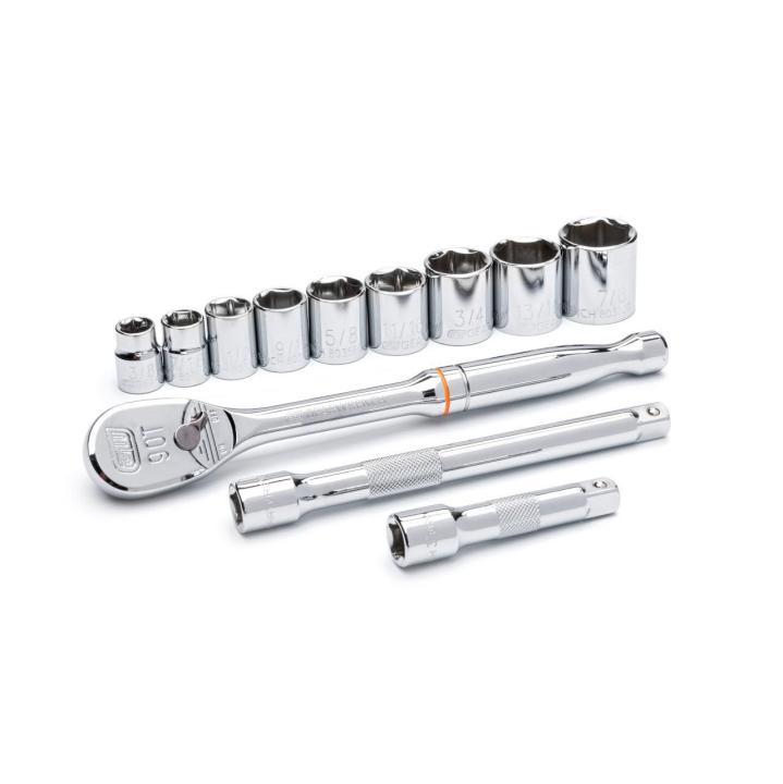Image of the  GEARWRENCH  80556 21 Piece 3/8 Drive 6 &amp; 12 Point Standard &amp; Deep SAE Mechanics Tool Set on a white background showcasing the ratchet, sockets and extensions.